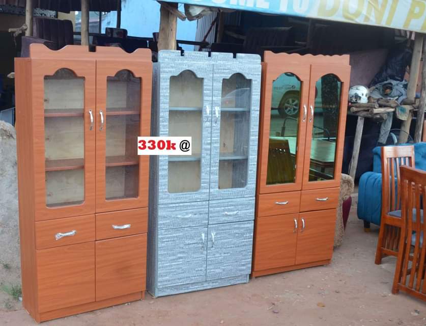 A picture of Sideboard O751704739