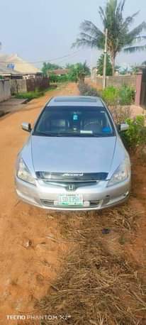 A picture of 2005 Honda Accord 2005