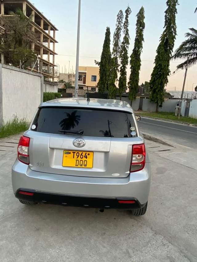 used toyota ist
