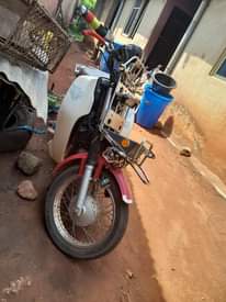 A picture of Honda Cube 100