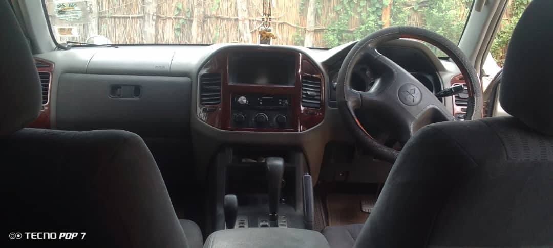 used mitsubishi pajero