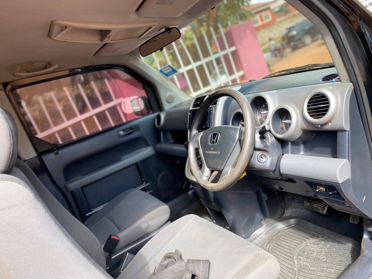 A picture of HONDA 15M CALL 0701488581 WHATS APP 0776417404