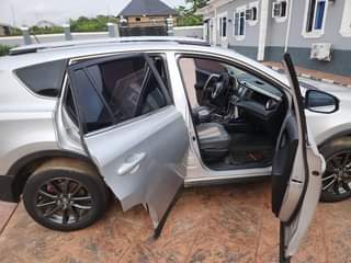 A picture of RAV4 2015