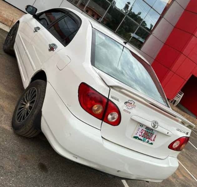 A picture of Toyota Corolla 06 model