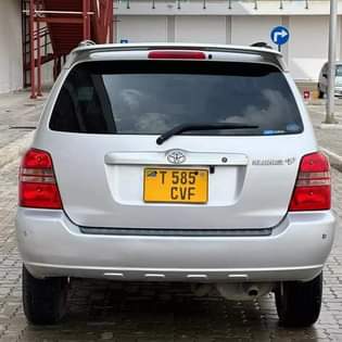 A picture of Toyota kluger for sale