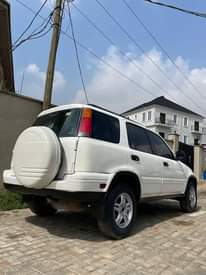A picture of Honda CRV 2002