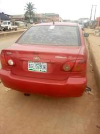 A picture of TOYOTA COROLLA 2004