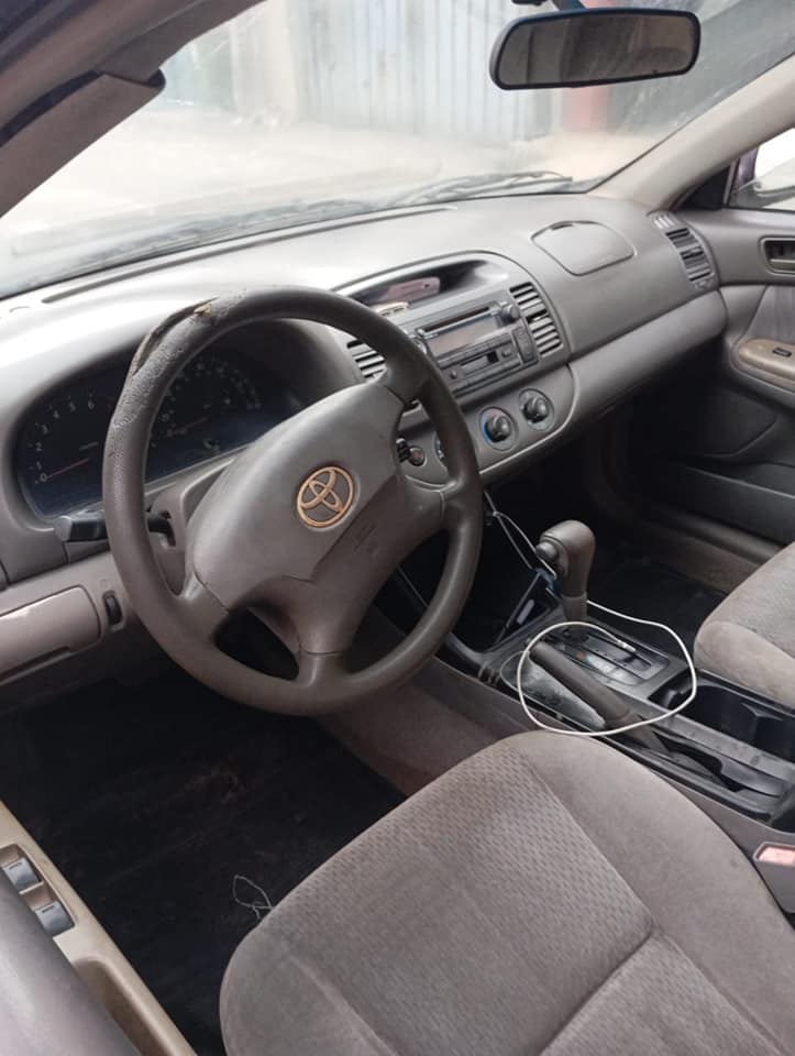 A picture of Toyota Camry 2004 09054348031