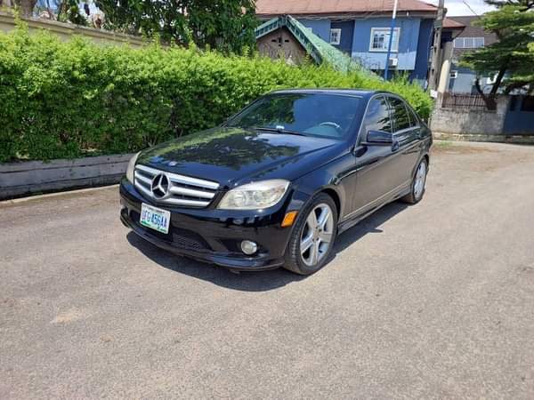 A picture of 2010 model Mercedes Benz C300 4MATIC for SALE Belgium grade