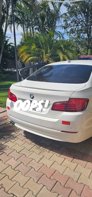 bmw 523i