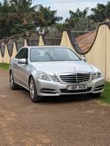 A picture of 2010 Mercedes Benz E300