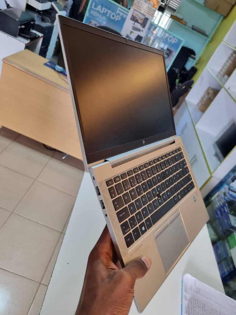hp laptops