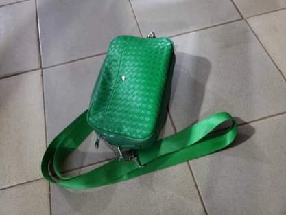 A picture of Cross bag leather material