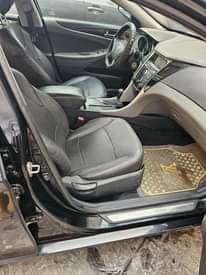 A picture of REGISTERED 2011 HYUNDAI SONATA