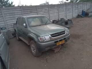 used toyota hilux