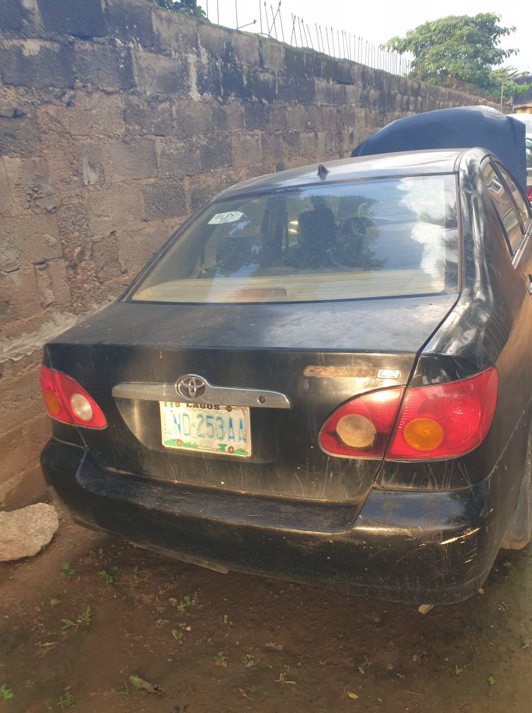A picture of Toyota Corolla 03 for sale First Body.