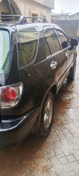 A picture of Lexus Rx