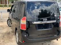 A picture of QUICK SALE TOYOTA NOAH