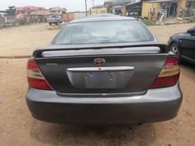 A picture of Toyota Camry 04 Painted once only Ac needs attention