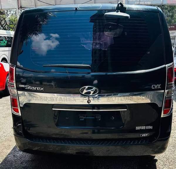 hyundai starex
