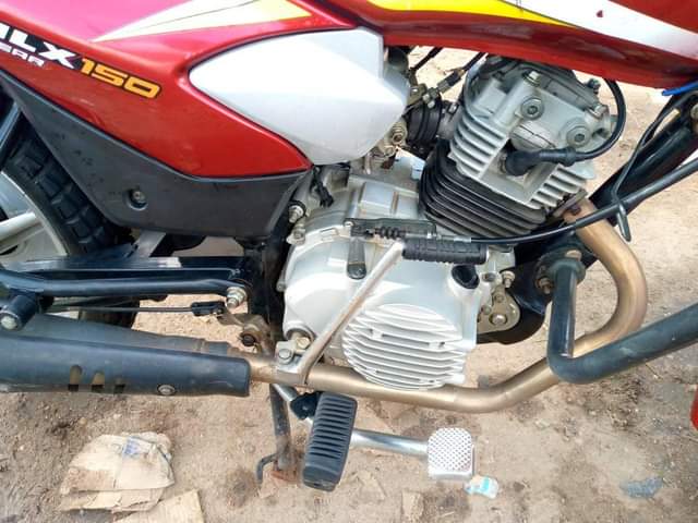 tvs hlx