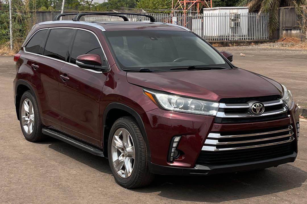 A picture of Super Clean Toyota Highlander 2016 Model Available for sale Full