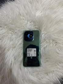 A picture of Nahitaji xchange na IPhone 14 nakupa na pesa isiwe na
