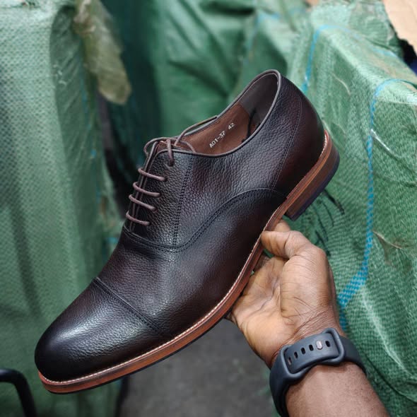 A picture of Men s shoes