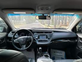 A picture of Direct Belgium 2016 Toyota AVALON