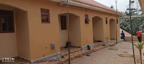 A picture of Quick deal 165M Ugx And it makes 2 48M Ugx