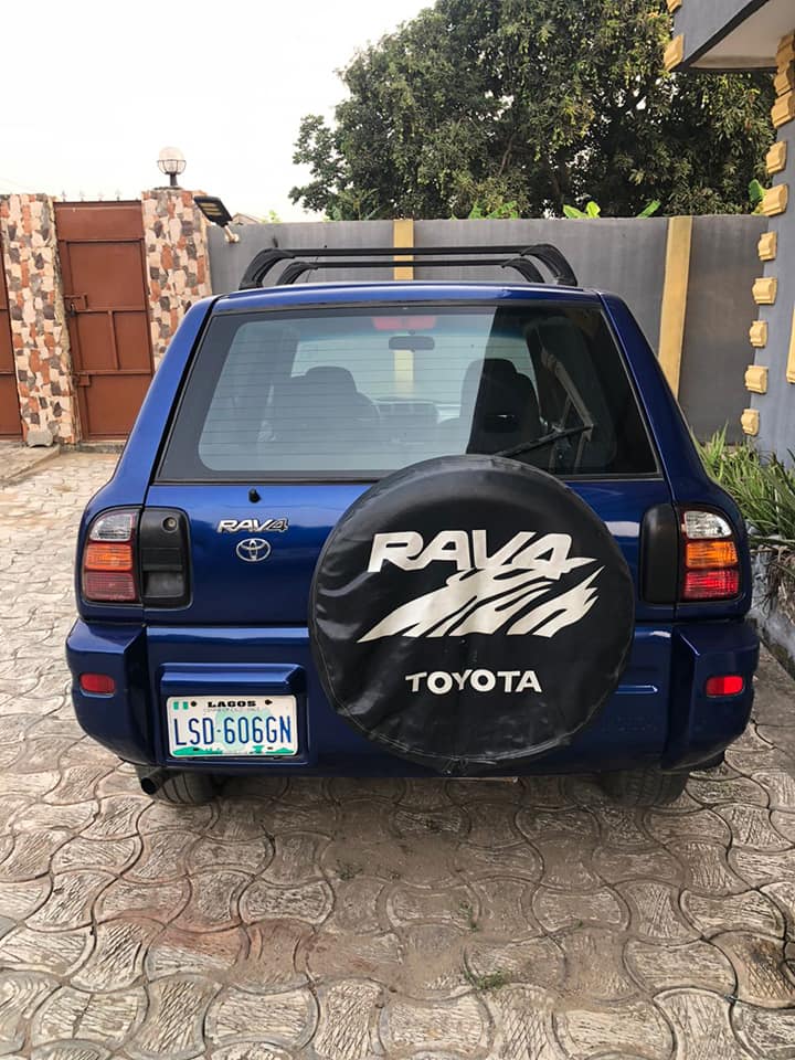 A picture of Toyota RAV4