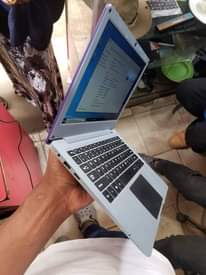 A picture of Accer Evo Laptop battery 12 hours 128GB SSD 4GB RAM