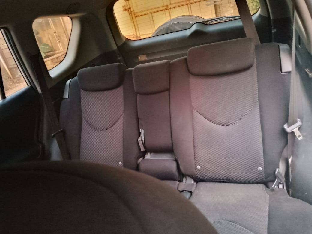 A picture of Super neatly used 2006 Rav 4 at owners house pure