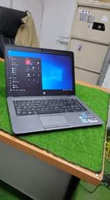 A picture of Core i7 ram8gb 500gb Charge 3hrs