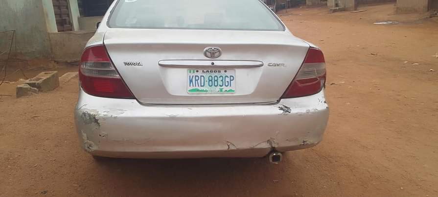 A picture of Toyota Camry 02