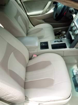 A picture of TOYOTA CAMRY 2008 ENGINE GEAR AC BAKED ON FIRST BODY