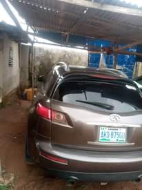 A picture of Infinity Q35