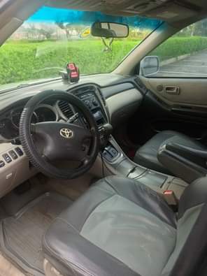 A picture of TAKAS MOTORS 07060931241 2006 Toyota Highlander Pure first body first