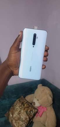 A picture of OPPO RENO 2F