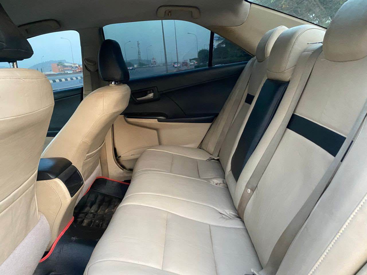 A picture of TOYOTA CAMRY 2013 1st body 