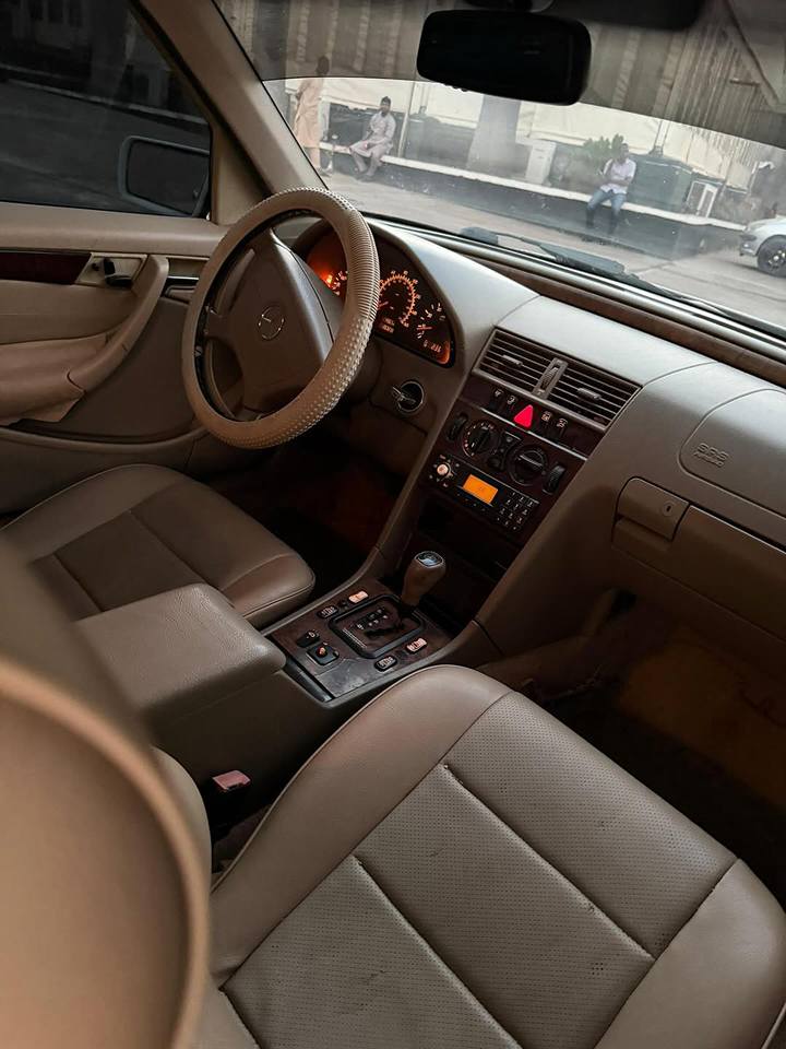 A picture of C230