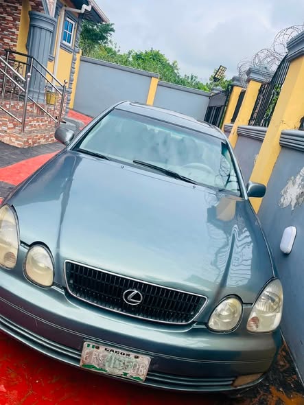 A picture of Lexus Gs 300
