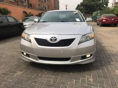 A picture of Toyota Camry sound engine clean interior and exterior 1 550k
