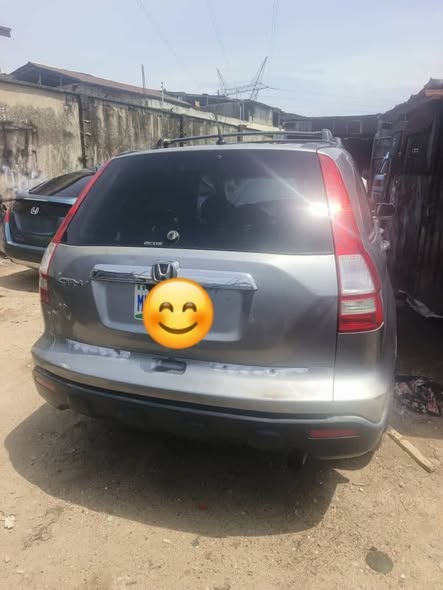 A picture of Honda CRV 2009
