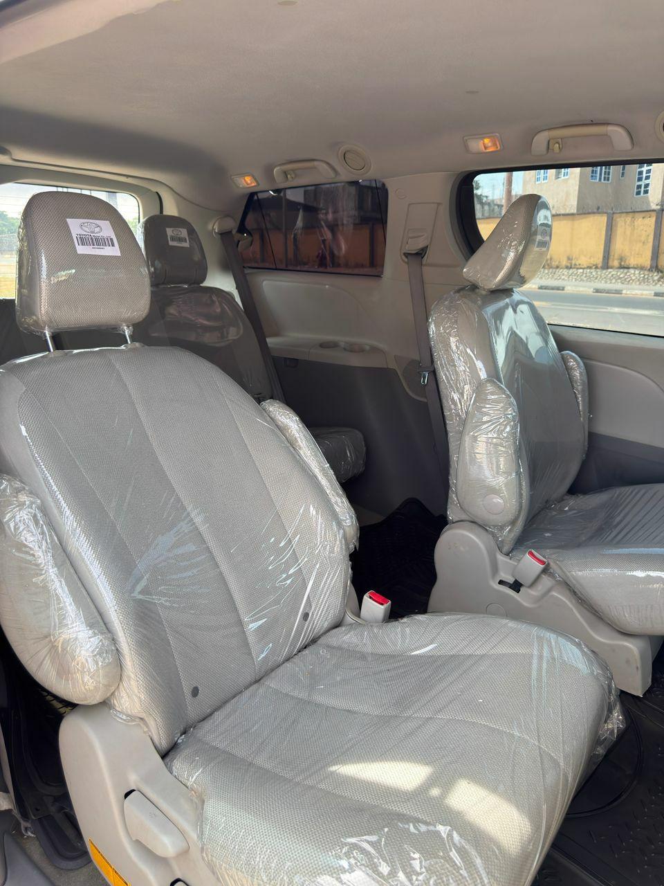 A picture of Car