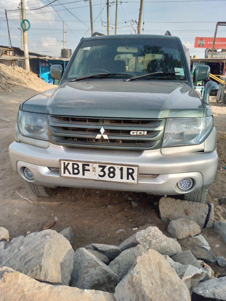 used mitsubishi pajero