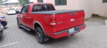 A picture of Ford F150