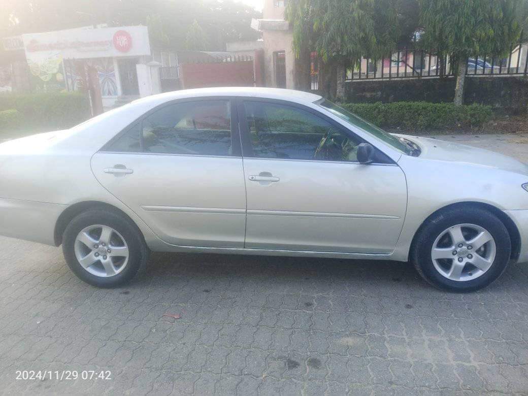 A picture of 2002 Toyota camry