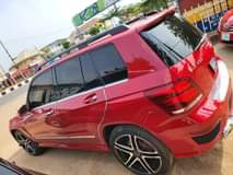 A picture of GLK350 2015