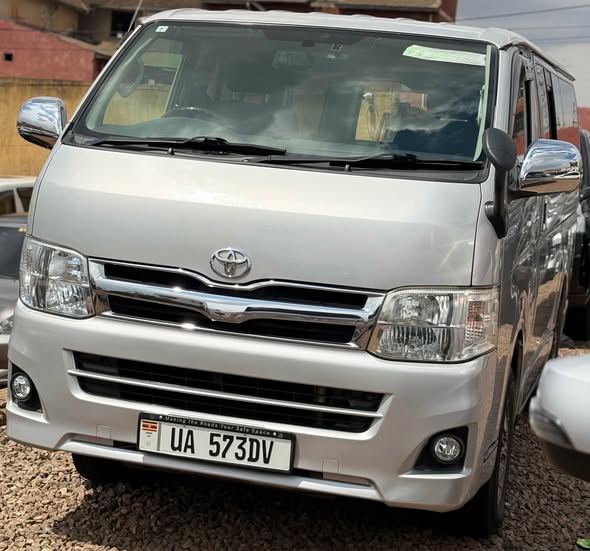 A picture of Toyota Hiace On Sale